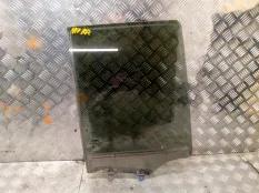 Стекло двери Nissan Navara 2006 82300EB320 D40 YD25DDTI, заднее правое