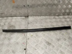 Молдинг на дверь Mitsubishi Pajero Sport 2002 MN182426 K94 4D56, передний правый