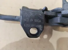 Замок капота Mercedes-Benz C-class 2007 A2048707910 W204 M272.947