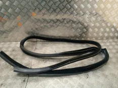 Уплотнитель двери Land Rover Range Rover 2013 LR034111 L405 448DT, задний