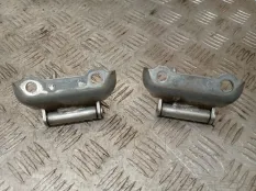 Петля багажника Lexus RX400H 2005 6881048010 MHU38R 3MZ-FE