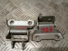 Петля багажника Lexus RX400H 2005 6881048010 MHU38R 3MZ-FE