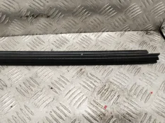 Молдинг на дверь Mercedes-Benz M-Class 2004 A1637200324 W163 113.965, передний левый