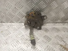 Замок капота Toyota Auris 2009 5351002260 ZRE152 2ZR-FAE