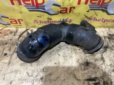 Патрубок воздушный Volkswagen Caddy 2012 3C0129654M 2KB CAYX