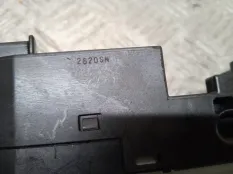 Подрулевой переключатель Nissan Juke 2012 255601KK0A YF15 HR16DE