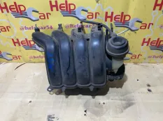 Коллектор впускной Toyota Auris 2009 171200T040 ZRE152 2ZR-FAE