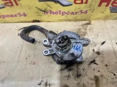 Насос вакуумный Toyota Auris 2009 293000W022 ZRE152 2ZR-FAE