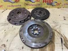 Маховик Toyota Auris 2009 134050T050 ZRE152 2ZR-FAE