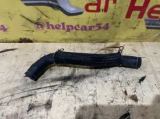 Патрубок системы охлаждения Toyota Auris 2009 1226237030 ZRE152 2ZR-FAE