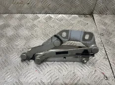 Петля капота Land Rover Freelander 2010 LR001562 L359 224DT, передняя правая