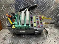 Блок предохранителей Honda CR-V 2008 38200SWAE32 RE5 R20A2