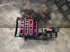 Блок предохранителей AUDI Q5 2010 8K0971845A 8RB CAHA