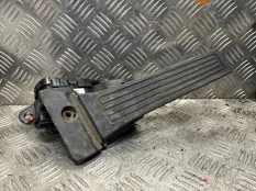 Педаль газа Hyundai ix35 2012 327002S900 LM D4FD