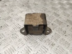 Подушка двигателя Kia Sportage 2010 624992E500 JE D4EA