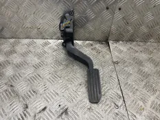 Педаль газа Land Rover Discovery Sport 2014 LR113939 L550 224DT