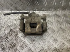 Суппорт Nissan Juke 2012 440111KD0A YF15 HR16DE, задний левый