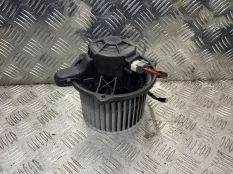 Мотор печки Kia Ceed 2008 971131H000 ED G4FC