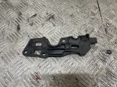 Крепление крыла Land Rover Discovery Sport 2014 FK7216A129AE L550 224DT, переднее левое