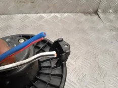 Мотор печки Toyota Auris 2009 8710302130 ZRE152 2ZR-FAE