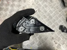 Уголок двери Honda CR-V 2008 75495SWWE01 RE5 R20A2, передний левый