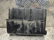 Площадка под АКБ Honda CR-V 2008 31521SWWE00 RE5 R20A2