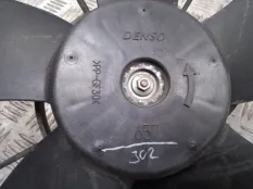 Вентилятор радиатора Honda Civic 2008 19015RSAG01 FK2 R18A2