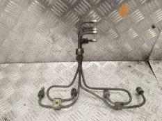 Трубка топливная Mitsubishi Pajero Sport 2002 MD304565 K94 4D56