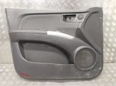 Обшивка двери Kia Sportage 2010 823010Z030HAA JE D4EA, передняя левая