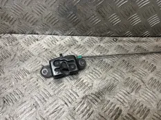 Замок багажника Nissan Navara 2006 90502ZP50A D40 YD25DDTI, правый