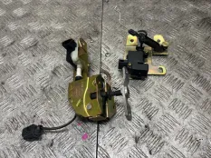 Замок багажника Volkswagen TOUAREG 2006 7L6827425A 7L BAC