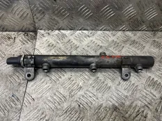 Рампа топливная Mercedes-Benz M-Class 2008 A6420702695 W164 642940, правая