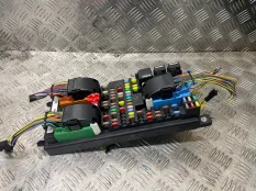 Блок предохранителей Land Rover Discovery Sport 2014 FK7214F041AB L550 224DT