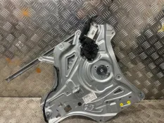 Стеклоподъемник Hyundai ix35 2012 824602S010 LM D4FD, передний правый