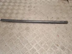 Молдинг на дверь Honda Civic 2008 72950SMGE01 FK2 R18A2, задний левый