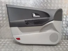 Обшивка двери Kia Ceed 2008 823011H010ED ED G4FC, передняя левая