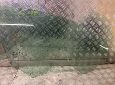 Стекло двери Opel Insignia 2013 13227827 G09 A20DTE, переднее правое