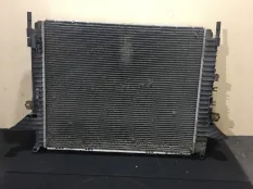 Радиатор ДВС Land Rover Discovery 2006 PCC500061 L319 276DDT