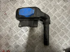 Горловина бачка омывателя AUDI Q5 2010 8R0955452 8RB CAHA