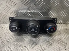 Блок управления климат-контролем Kia Sportage 2009 972501F050 JE D4EA