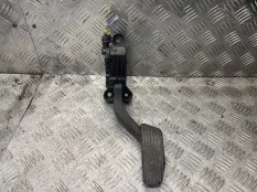 Педаль газа Kia Sportage 2009 327001F930 JE D4EA