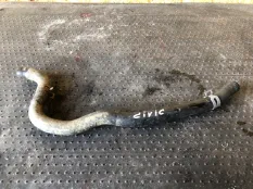 Патрубок системы охлаждения Honda Civic 2007 79725SMGE00 5D R18A2