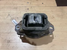 Подушка двигателя Land Rover Range Rover Sport 2005 KKB500441 L320 276DDT