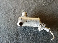 Насос омывателя стекла VOLVO V70 II 2003 9169611