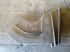 Крышка двигателя декоративная Audi a6 078109128AD 4B/C5 AGA