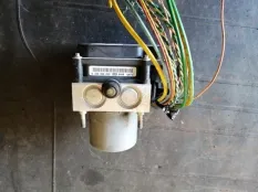 Блок abs Citroen C4 2007 091106 LC EW10