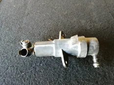 Форсунка омывателя BMW 745i 2004 61677001949 E65 N62B44, передняя правая