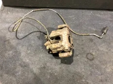 Суппорт Land Rover Range Rover 2003 LR010417 L322 M57D30, задний правый