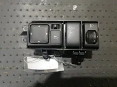 Блок кнопок Nissan Navara 2007 68492EB300 D40 YD25DDTI