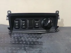 Блок кнопок Nissan Navara 2008 68492EB300 D40 YD25DDTI